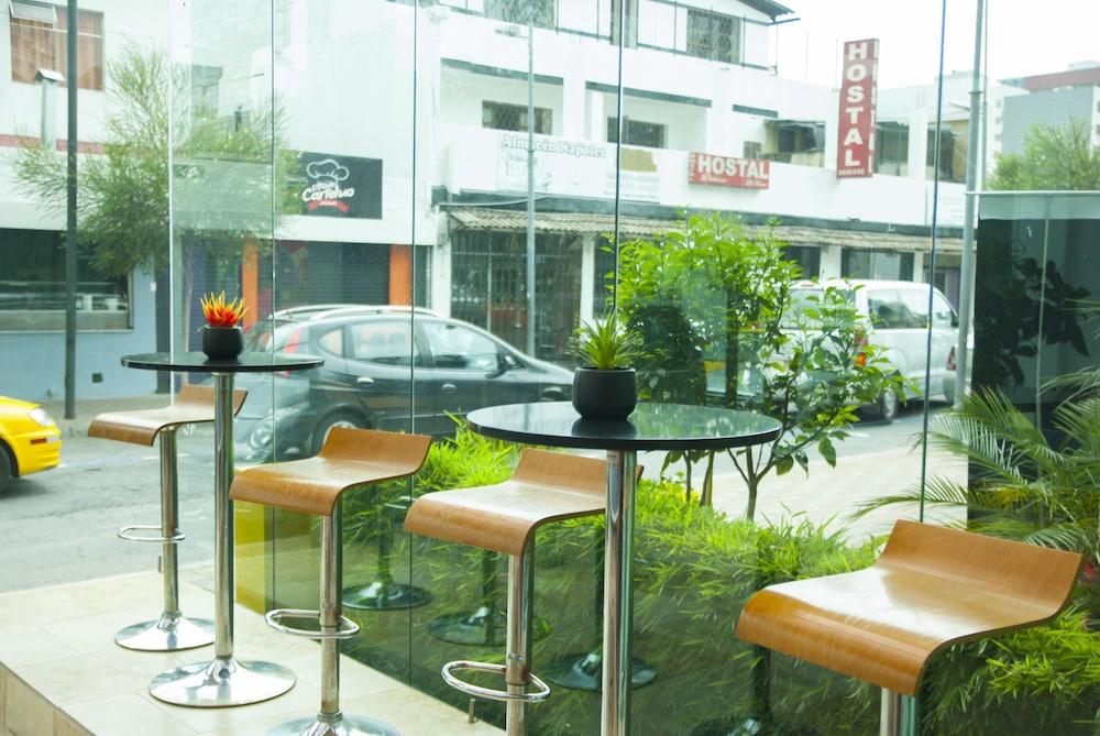Embassy Hotel Quito