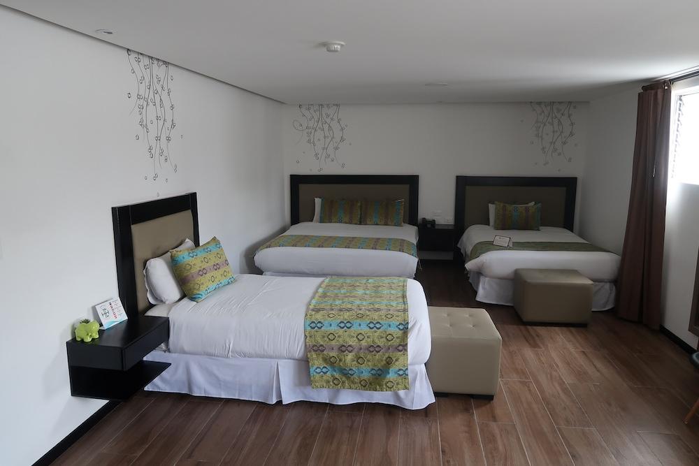 Hotel Embassy 4*