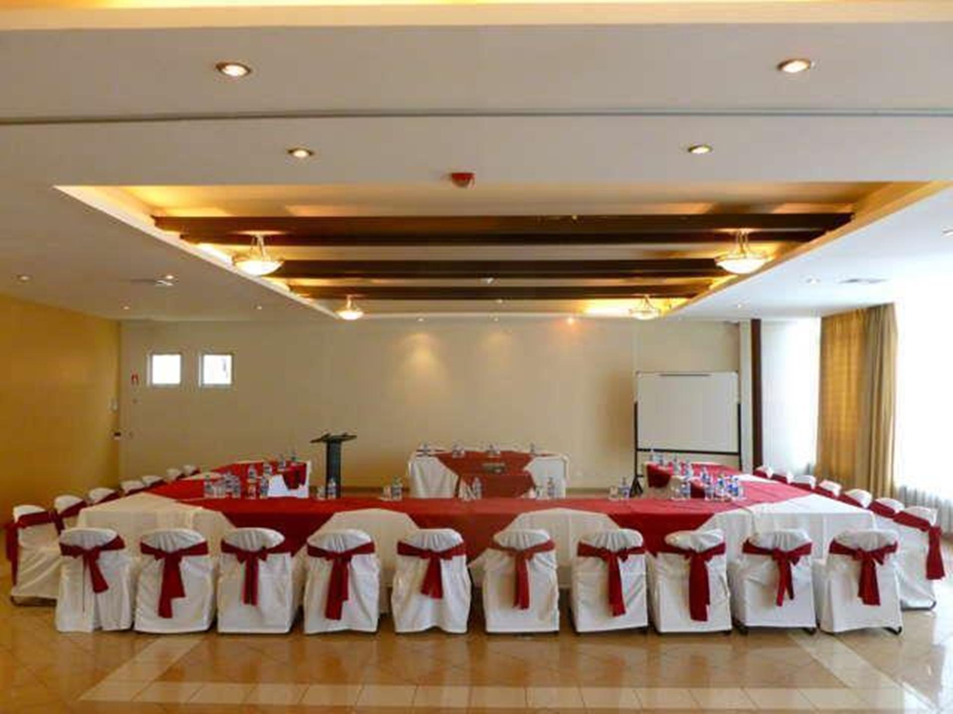 Hotel Embassy Quito