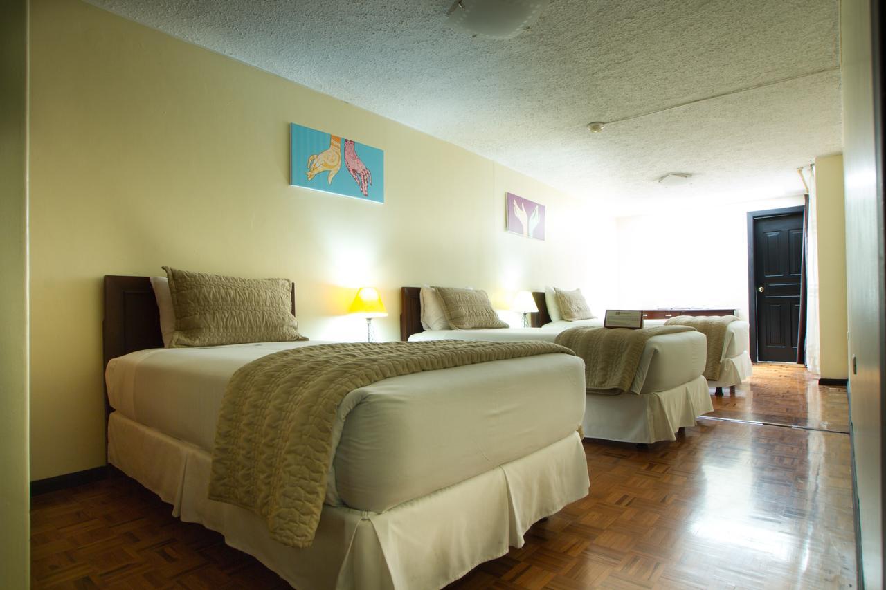 Embassy Hotel 4*